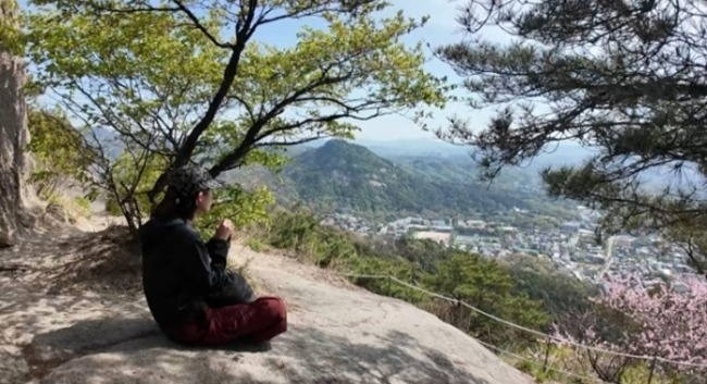 전지적 참견 시점 397회 이연 첫 예능, 인왕산에서 백반집까지 하루 공개